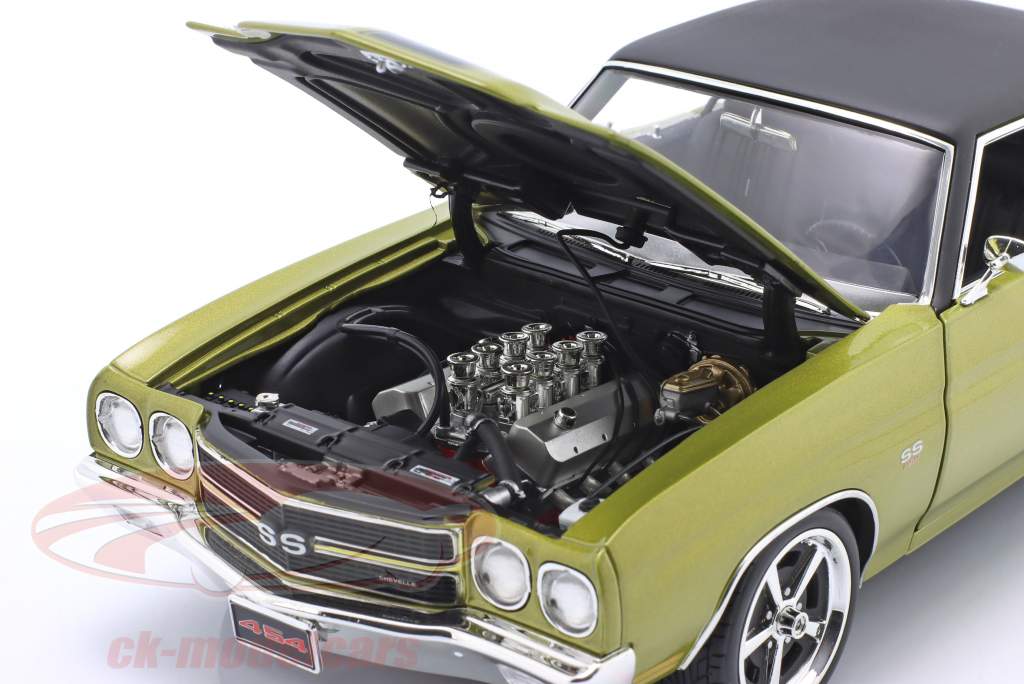 Chevrolet Chevelle SS Restomod con Techo de vinilo 1970 verde / negro 1:18 GMP
