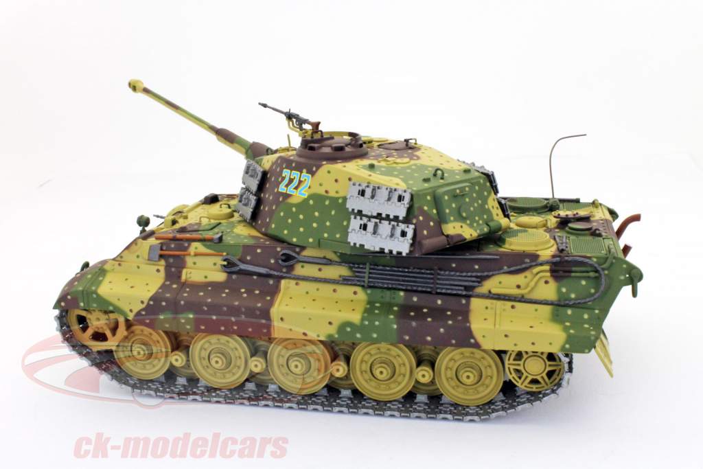 Minichamps 1:35 Tank combat vehicle Tiger II heavy tank