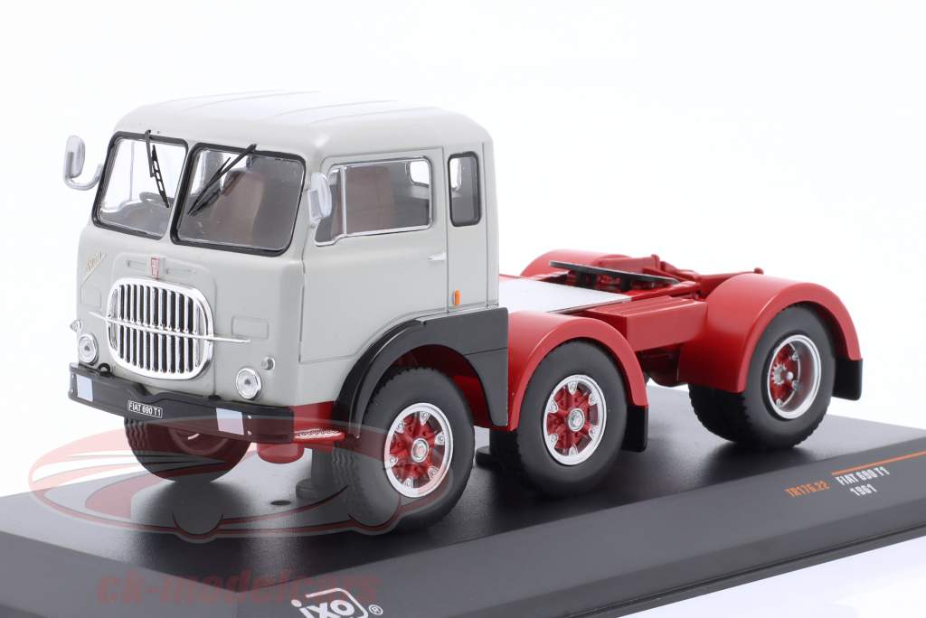 Ixo 1:43 Fiat 690 T1 camion Anno di costruzione 1961 Grigio