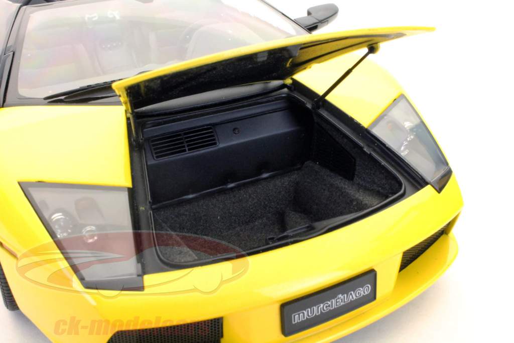 Lamborghini Murcielago Roadster желтый металлик 1:12 AUTOart