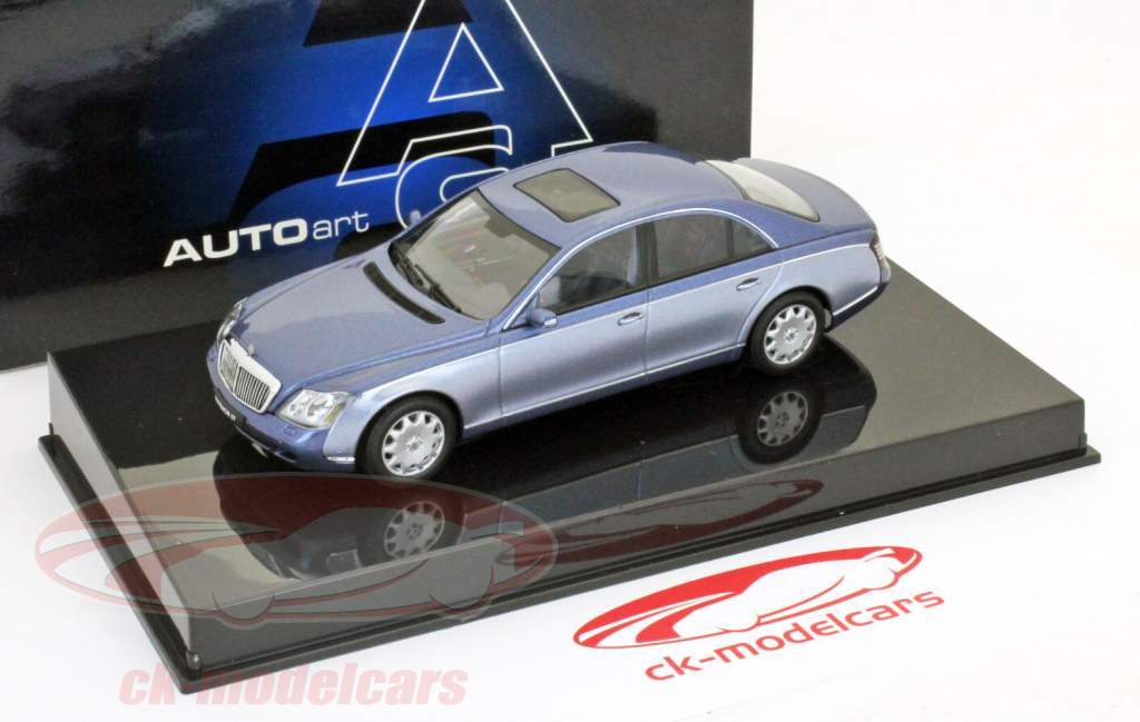 Azure的深蓝色金属1:43 AUTOA​​RT  - 迈巴赫57 SWB湛蓝