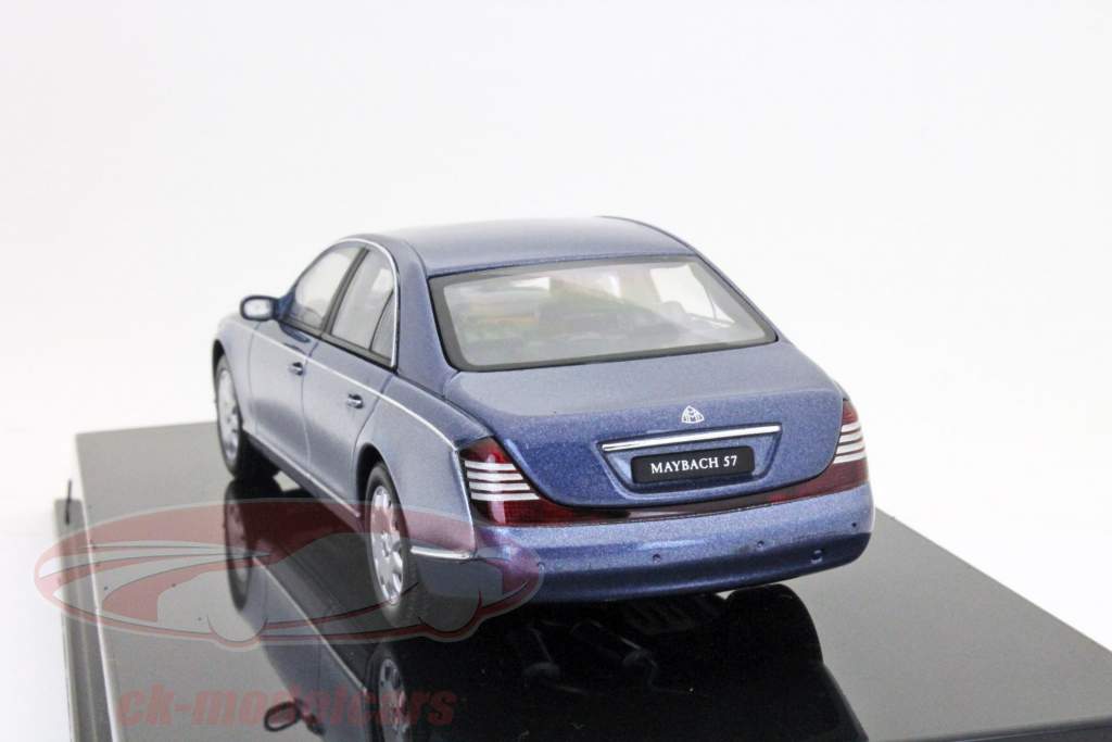 Azure的深蓝色金属1:43 AUTOA​​RT  - 迈巴赫57 SWB湛蓝