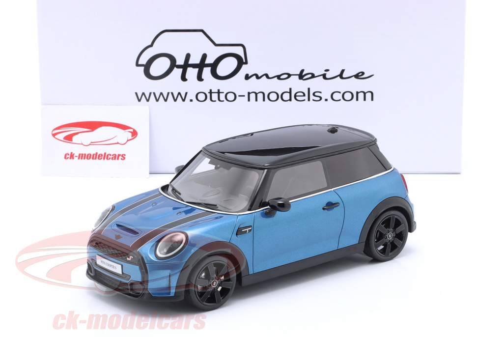 Mini Cooper S Ano de construção 2021 azul 1:18 OttOmobile