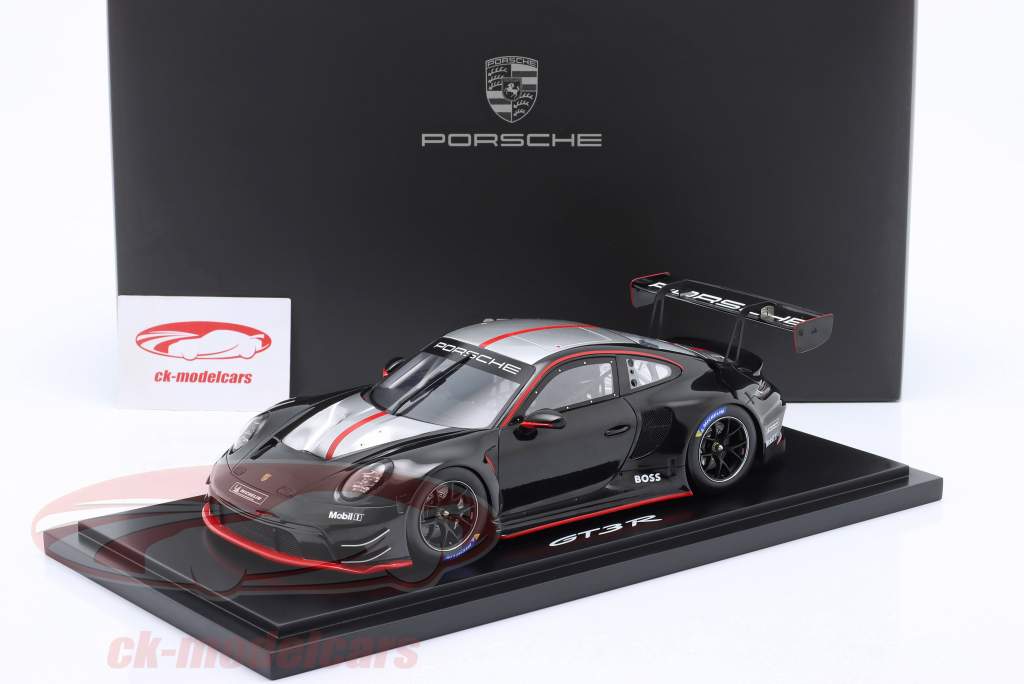 Porsche 911 (992) GT3 R sort 1:18 Spark / Begrænsning #003