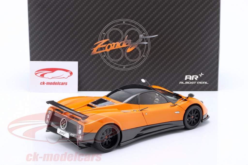 Pagani Zonda F Année de construction 2005 St. Tropez orange 1:18 Almost Real