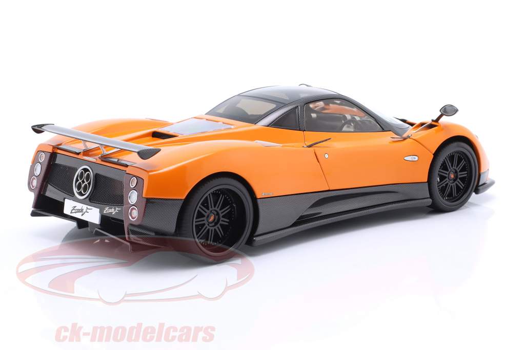 Pagani Zonda F 建設年 2005 サントロペ オレンジ 1:18 Almost Real