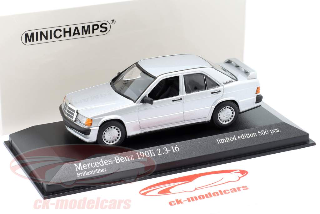 Mercedes-Benz 190E 2.3 (W201) Anno di costruzione 1984 argento brillante 1:43 Minichamps
