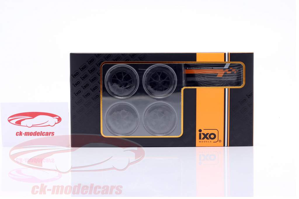Tires and rims set (4 Piece) Audi RS3 with Stand black 1:18 Ixo