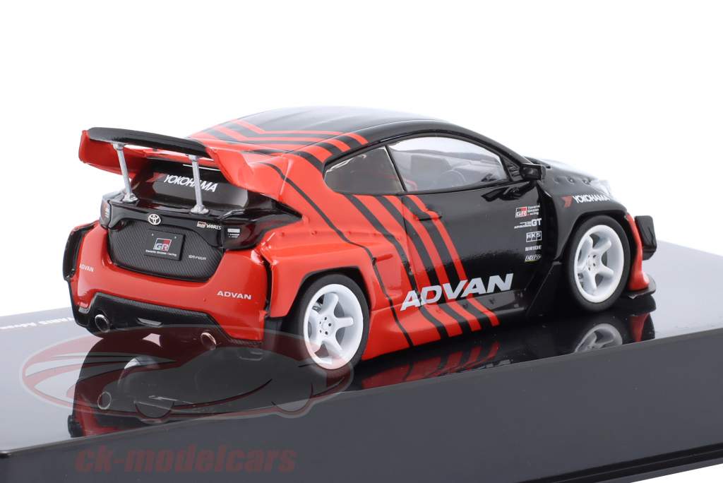 Toyota Pandem GR Yaris Advan year 2022 black / red 1:43 Ixo