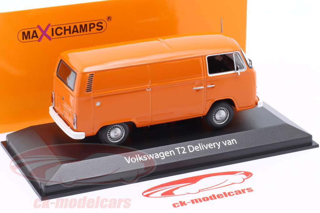 VW T-2 トラバス I Drive A 1978 Volkswagen T2 Camper - My First Classic Bus
