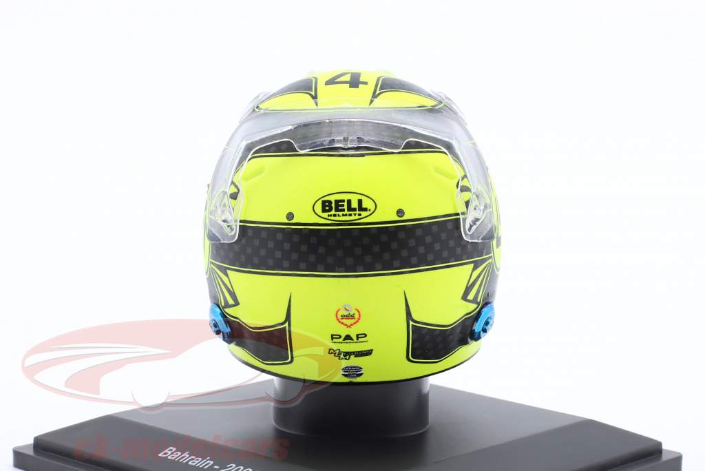 Lando Norris McLaren F1 Team #4 Bahrain GP Formula 1 2023 helmet 1:5 Spark