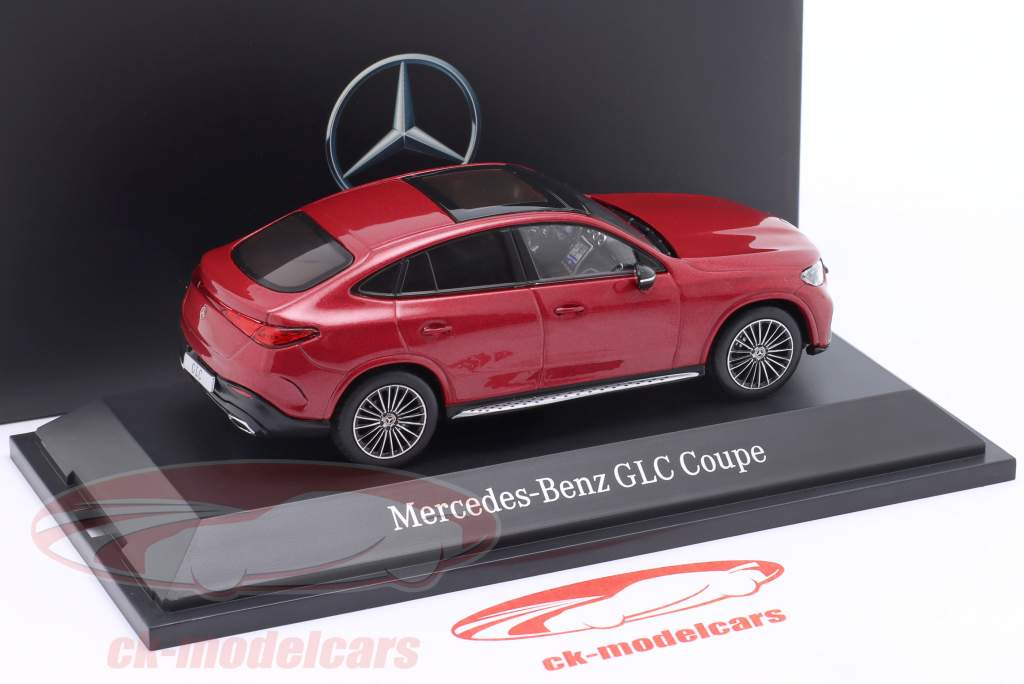 iScale 1:43 Mercedes-Benz GLC Coupe (C254) パタゴニアレッド