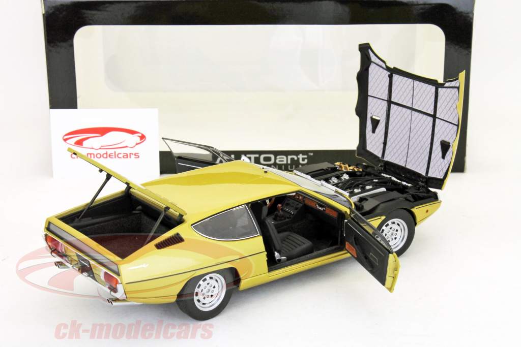 AUTOart 1/18 ミニカー　 ランボルギーニ エスパーダ AUTOart 1:18 ランボルギーニエスパーダシリーズ2ゴールド