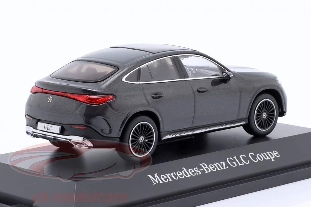 Mercedes-Benz GLC Coupe (C254) 石墨灰 1:43 iScale