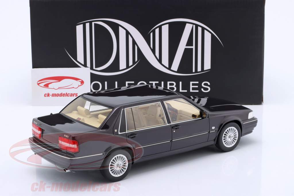 DNA Collectibles 1:18 Volvo S90 Royal Level 3 year 1998 dark