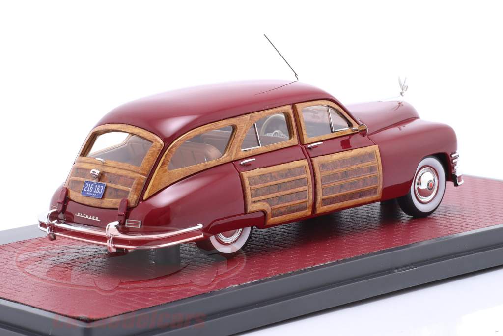 Packard Eight Station Sedan Anno di costruzione 1948 vino rosso 1:43 Matrix
