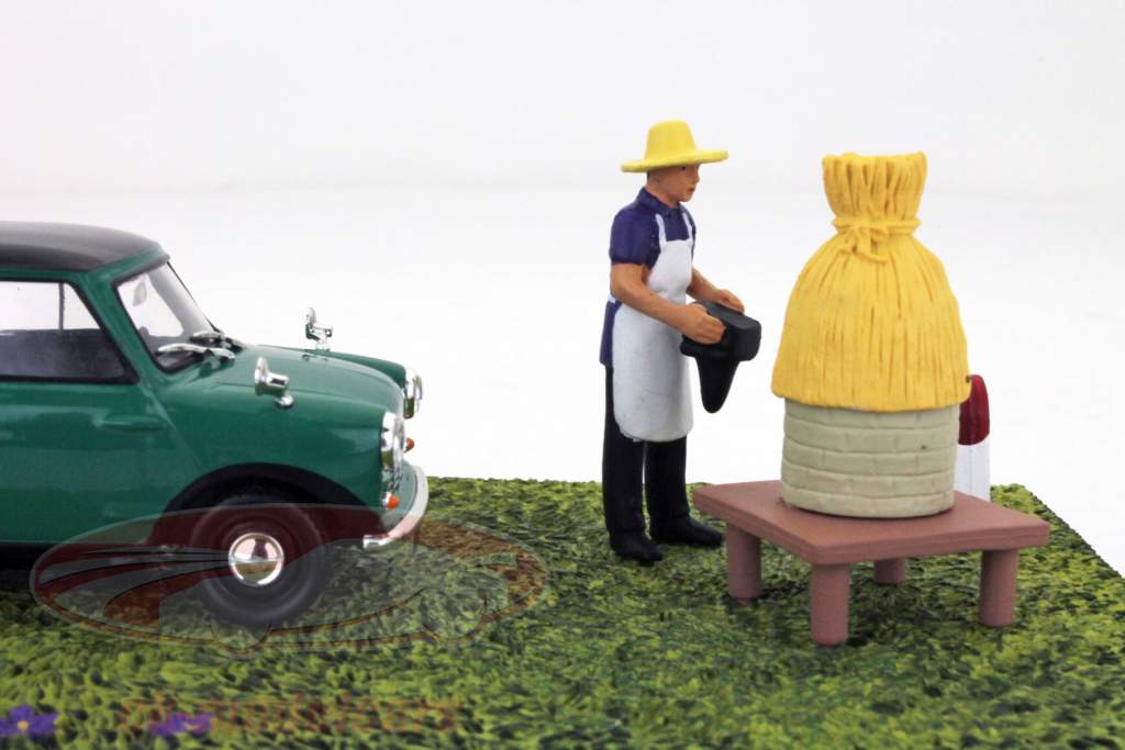Morris Mini Van Altaya Dioramaset the beekeeper 1:43 Ixo