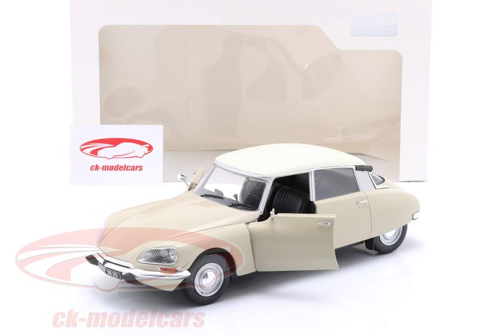 Citroen D Special Byggeår 1972 beige 1:18 Solido