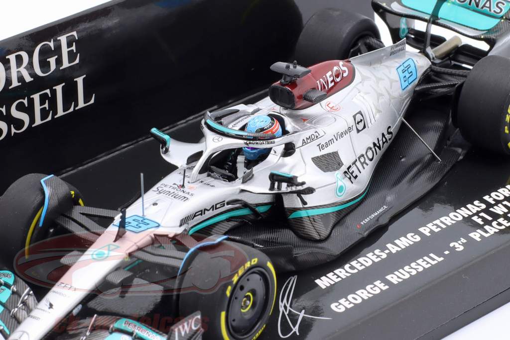 G. Russell Mercedes-AMG F1 W13 #63 3rd Hungary GP Formula 1 2022 1:43 Minichamps