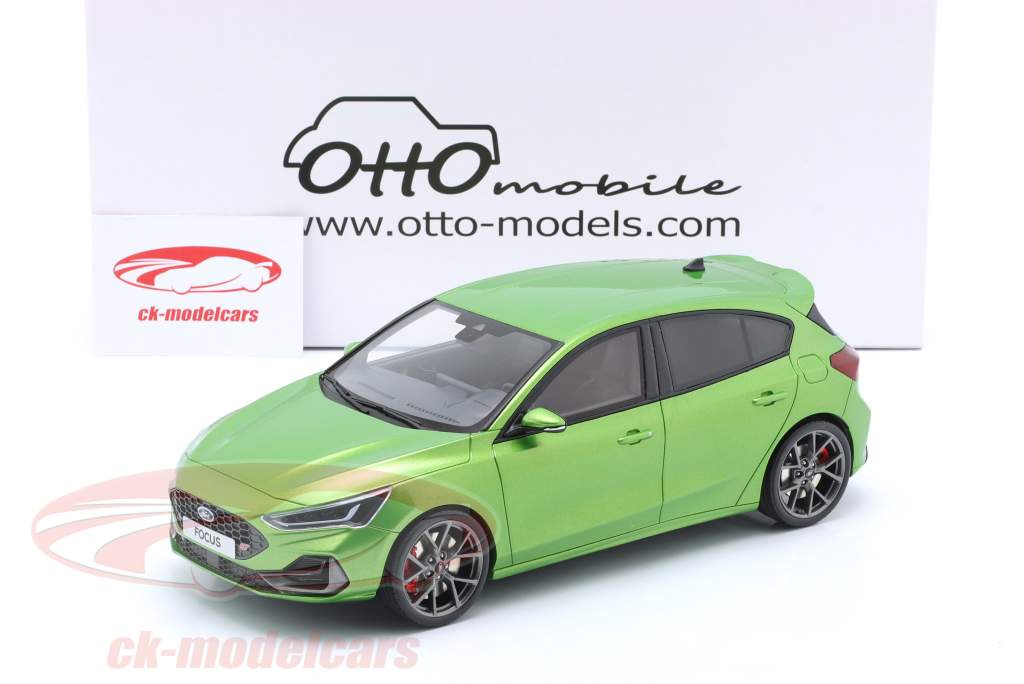 Ford Focus MK5 ST Phase 2 Byggeår 2022 grøn 1:18 OttOmobile