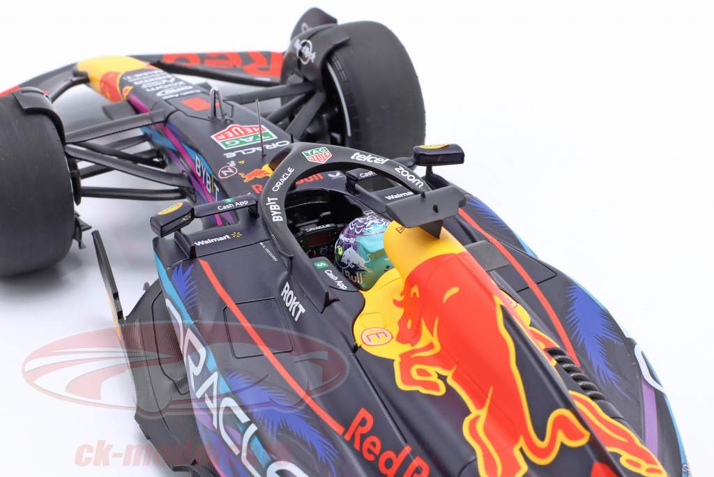 M. Verstappen Red Bull RB19 #1 vincitore Miami GP formula 1 Campione del mondo 2023 1:18 Minichamps