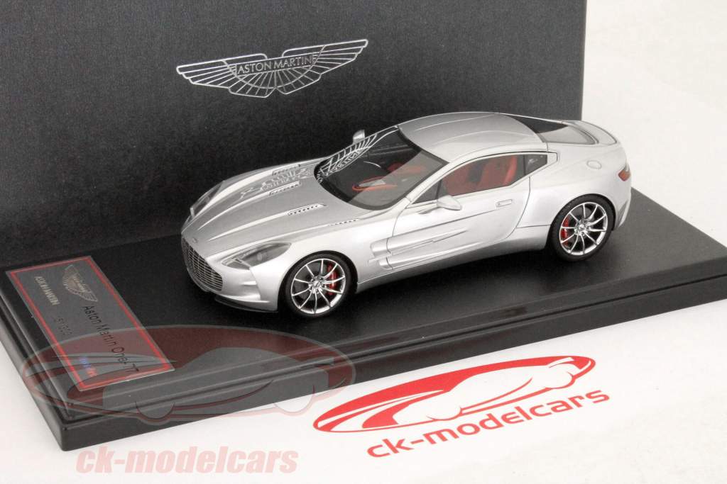 Aston Martin One-77 silver 1:43 FrontiArt
