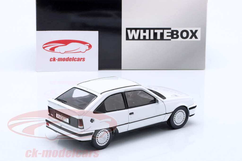 Opel Kadett E GSI Baujahr 1985 weiß 1:24 WhiteBox