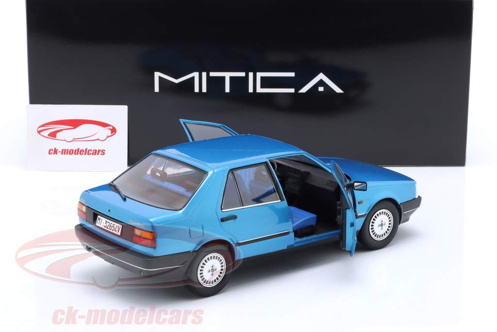 Fiat Croma 2.0 Turbo IE 建设年份 1985 蓝色的 金属的 1:18 Mitica