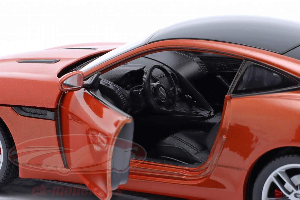 Jaguar F-Type Coupe Opførselsår 2015 appelsin 1:24 Welly