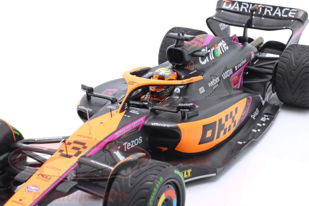D. Ricciardo McLaren MCL36 #3 5 Singapore GP formel 1 2022 1:18 Minichamps