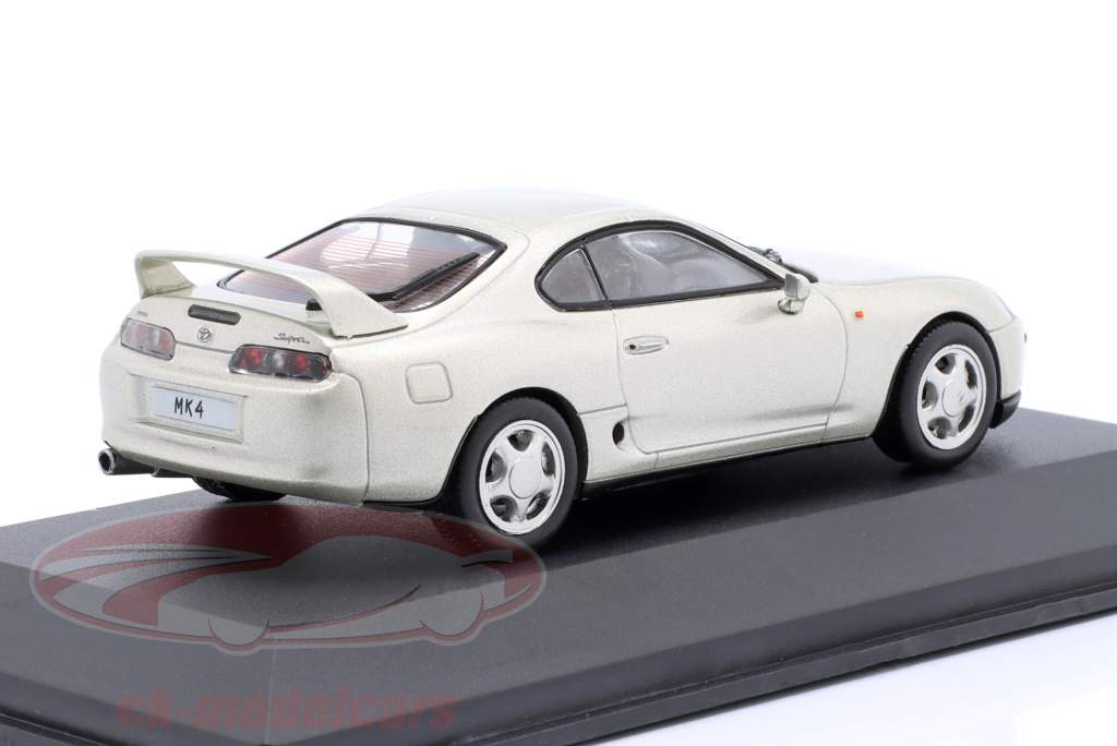 Toyota Supra MKIV Anno di costruzione 2002 argento 1:43 Solido
