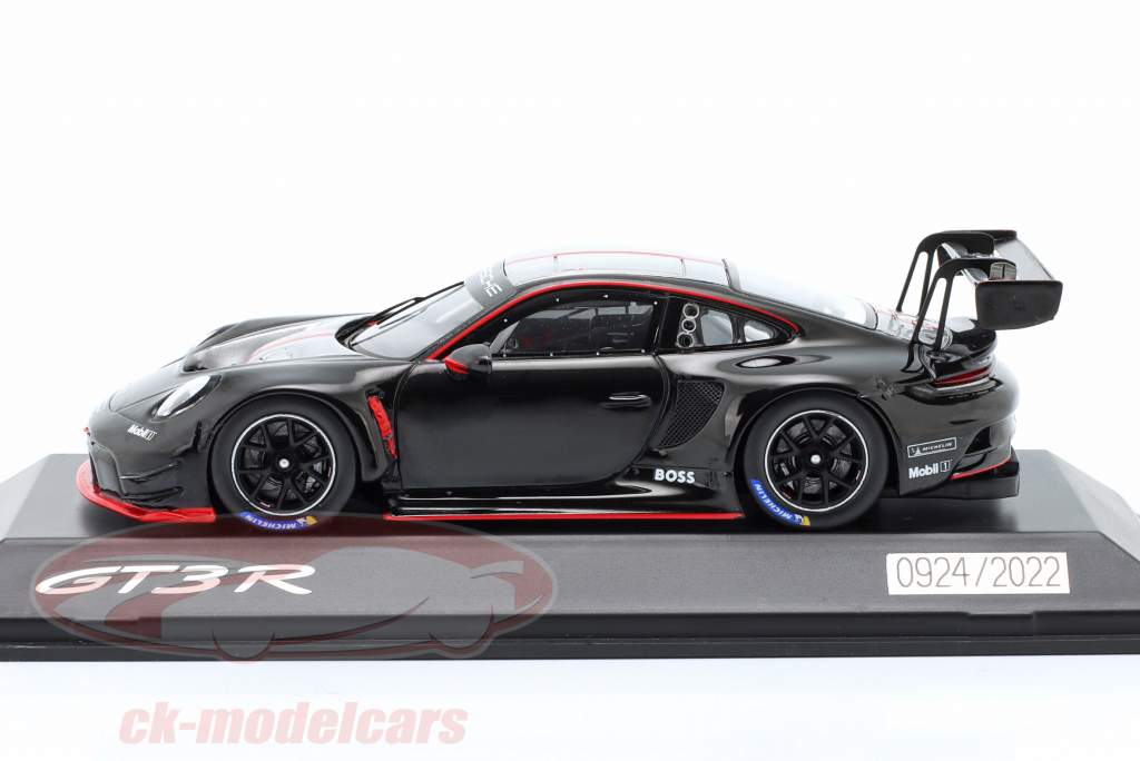 Porsche 911 (992) GT3 R sort 1:43 Spark