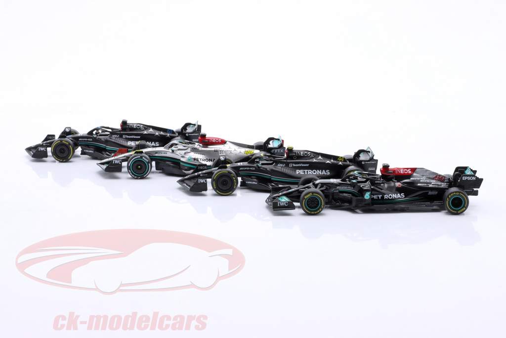 4-Car Set Mercedes Hamilton / Russell 公式 1 2021-2023 1:43 Bburago