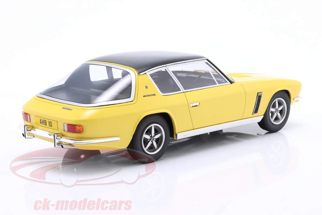 Jensen Interceptor III Construction year 1972-1975 yellow 1:18 Cult Scale
