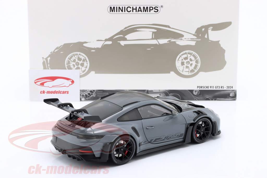 Porsche 911 (992) GT3 RS Weissach pakke 2024 Grå / sort fælge 1:18 Minichamps