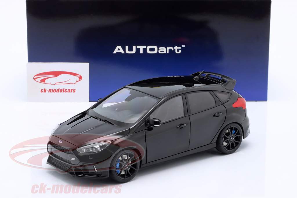 Ford Focus RS Opførselsår 2016 skygge sort 1:18 AUTOart
