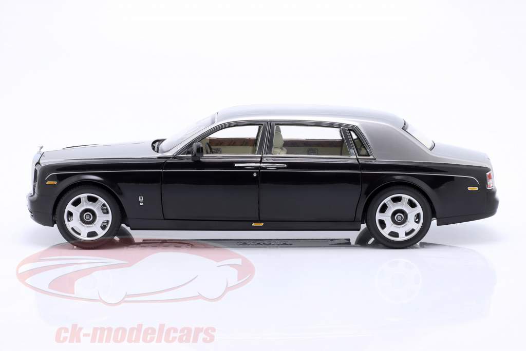 Rolls Royce Phantom EWB リムジン 建設年 2012 黒 / 銀 1:18 Kyosho