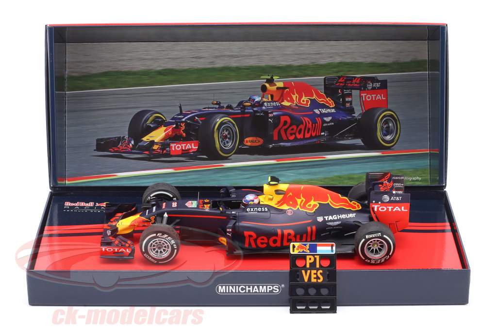 Max Verstappen Red Bull RB12 #33 First F1 Win Spanien GP Formel 1 2016 1:18 Minichamps