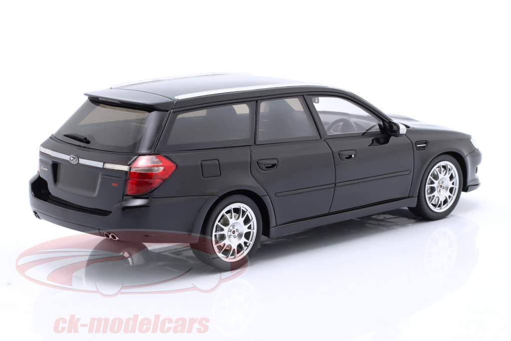 Subaru Legacy Touring Wagon STI 2007 obsidian sort 1:18 DNA Collectibles