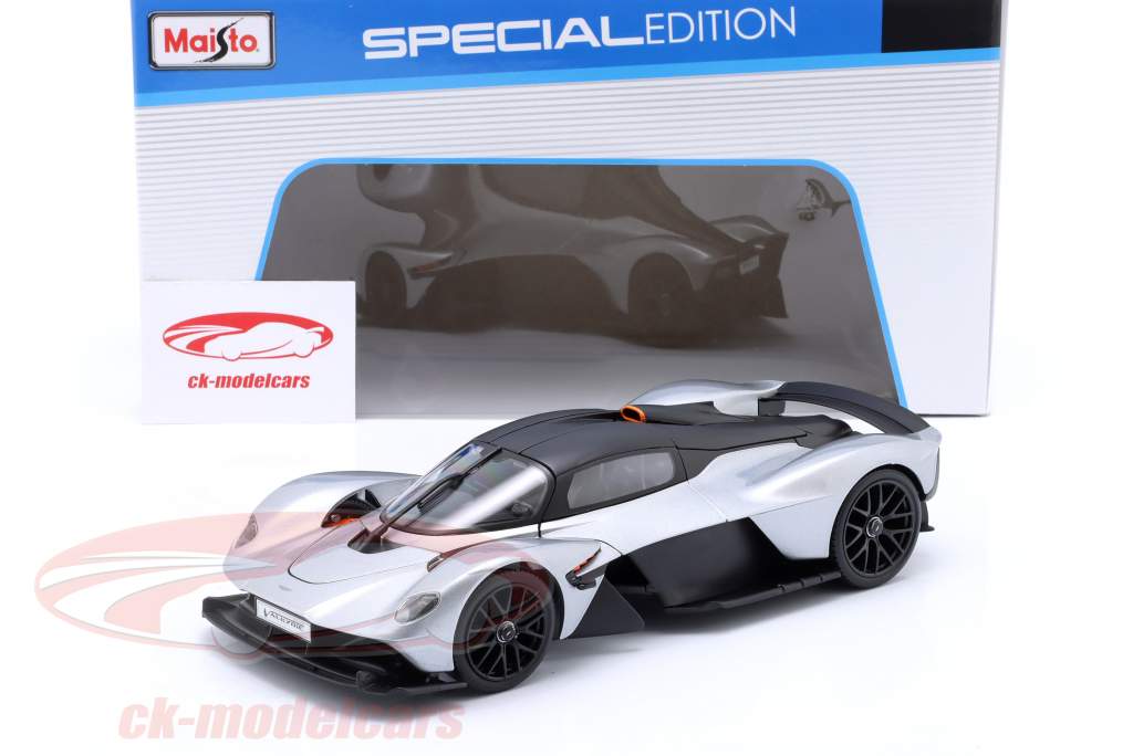 Aston Martin Valkyrie Anno di costruzione 2022 argento 1:18 Maisto