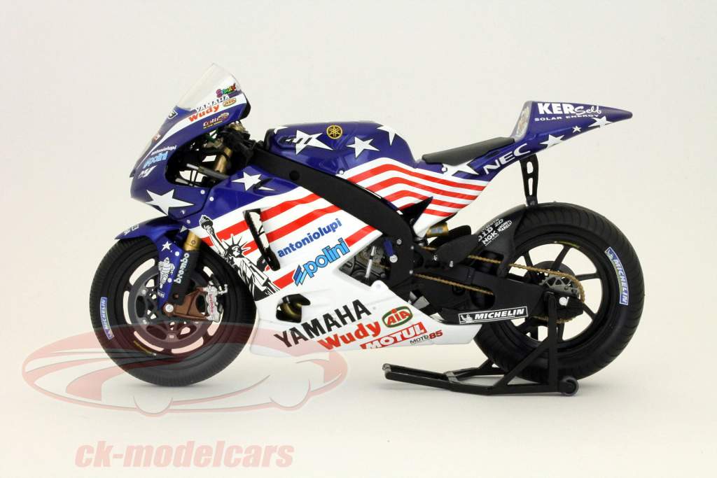 Minichamps 1:43 C. Edwards Yamaha YZR-M1 Laguna Seca GP