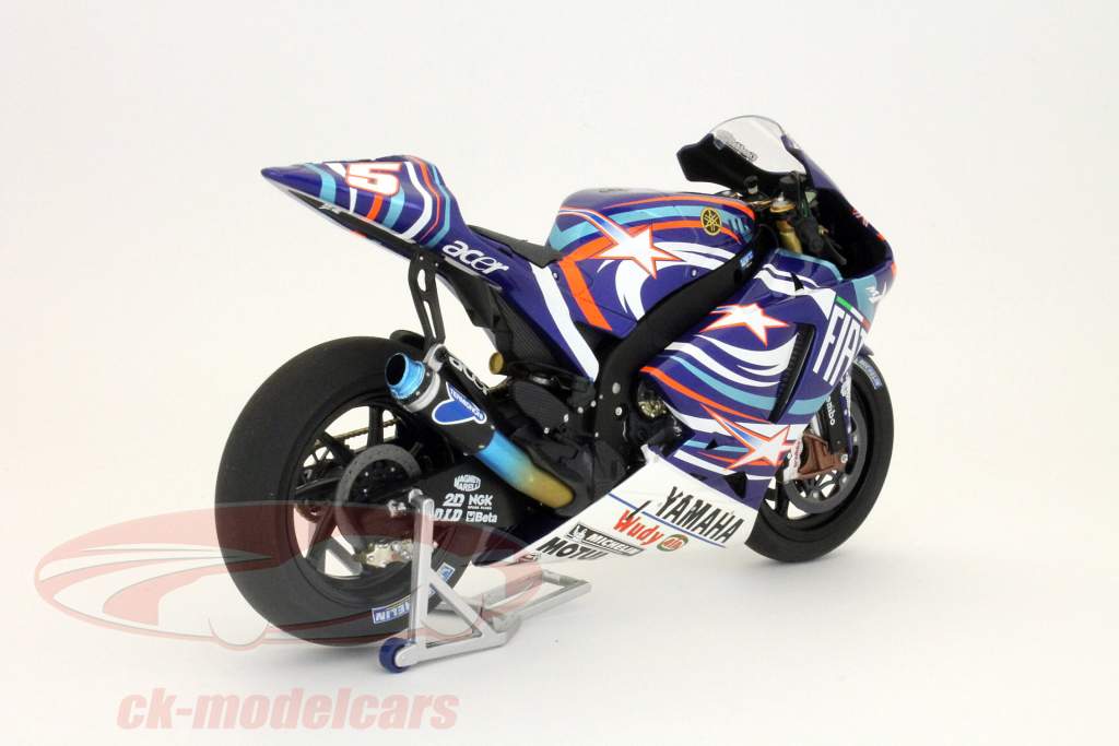 TAMIYA] 1/12 YAMAHA YZR M1 2007 'laguna seca' - YouTube