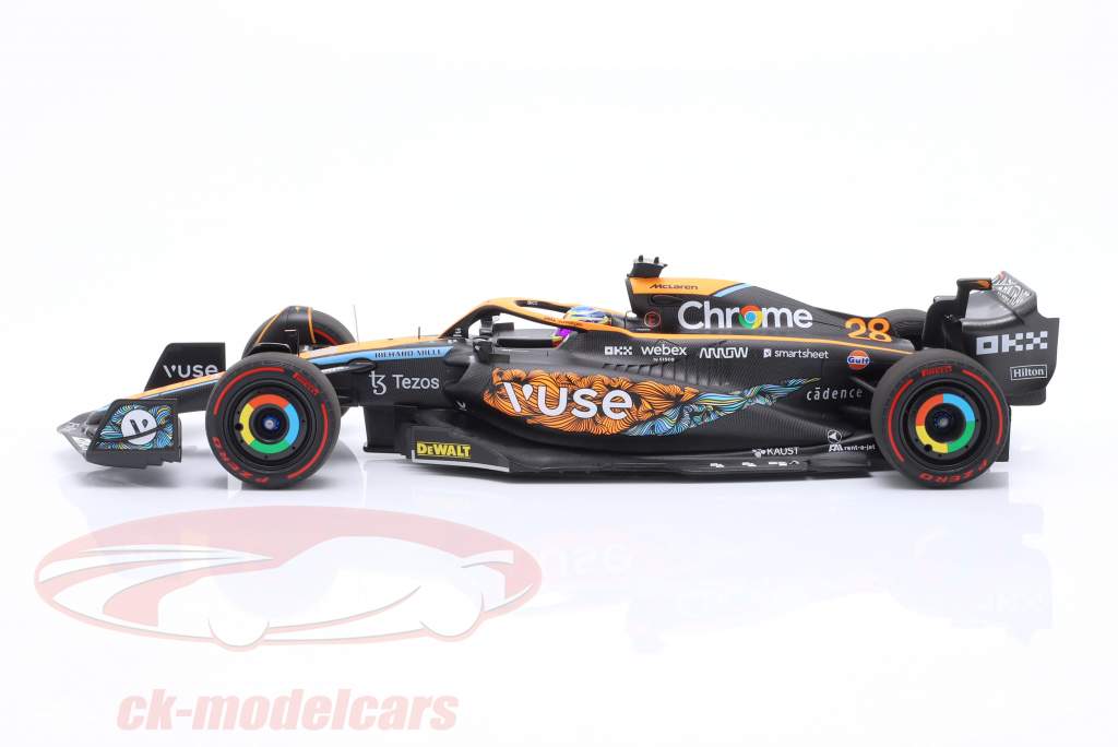 Oscar Piastri McLaren MCL36 #28 Abu Abu Dhabi Test Formula 1 2022 1:18 Minichamps