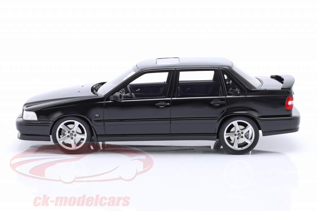 Volvo S70R Byggeår 1998 sort 1:18 Radscale Models