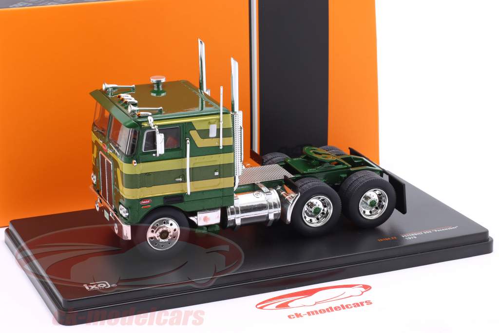 Peterbilt 352 Pacemaker SZM 建設年 1979 緑 / 金 1:43 イクソ