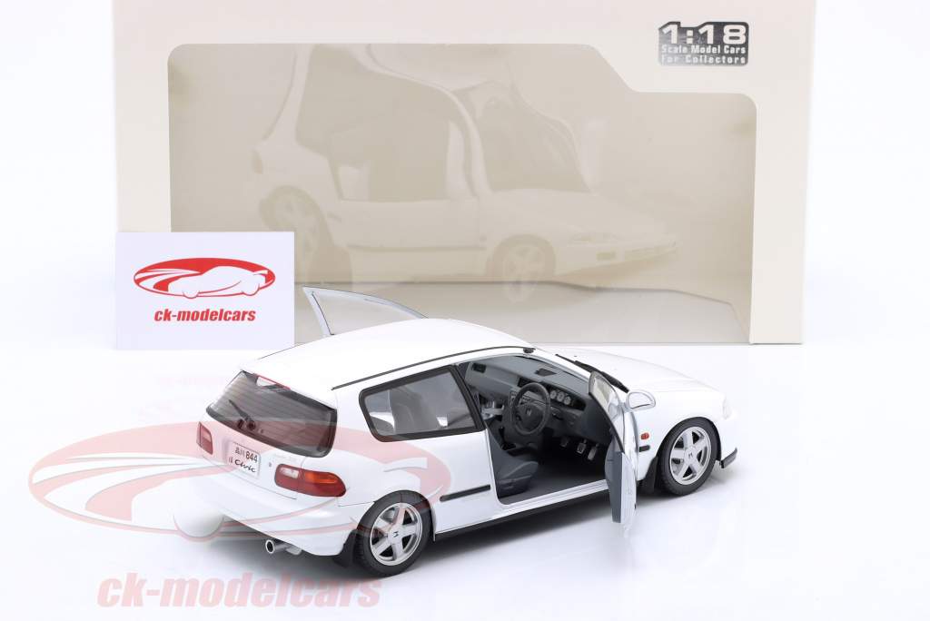 Honda Civic EG6 Bouwjaar 1991 wit 1:18 Solido