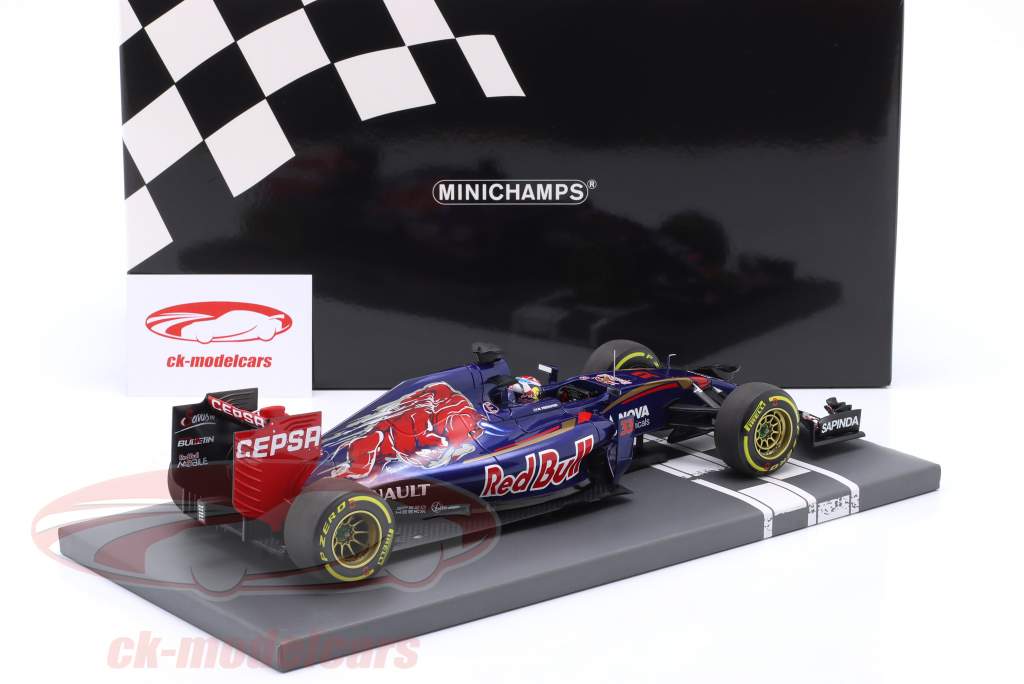 M. Verstappen Toro Rosso STR10 #33 First F1 Race Australian GP formula 1 2015 1:18 Minichamps