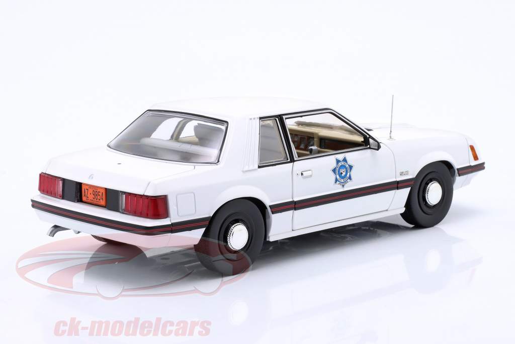 Ford Mustang SSP "State Trooper Arizona" Byggeår 1982 1:18 Greenlight