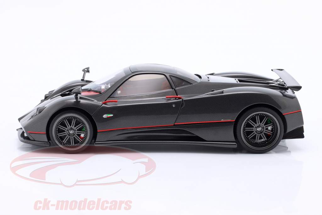 Pagani Zonda F Anno di costruzione 2005 lucido carbonio nero 1:18 Almost Real