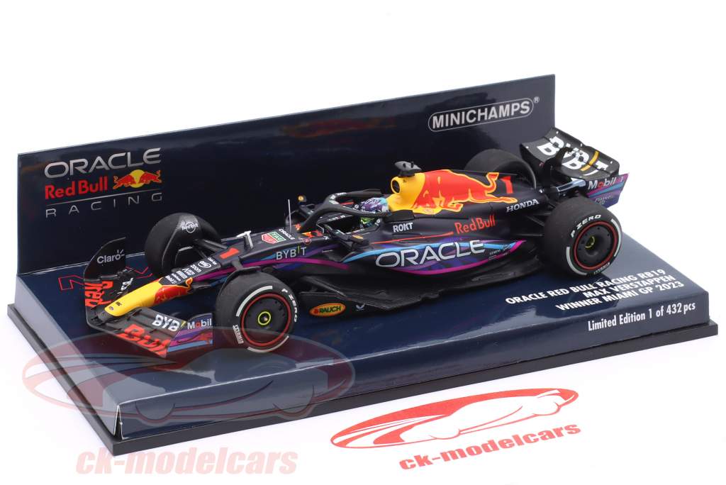M. Verstappen Red Bull RB19 #1 gagnant Miami GP formule 1 Champion du monde 2023 1:43 Minichamps
